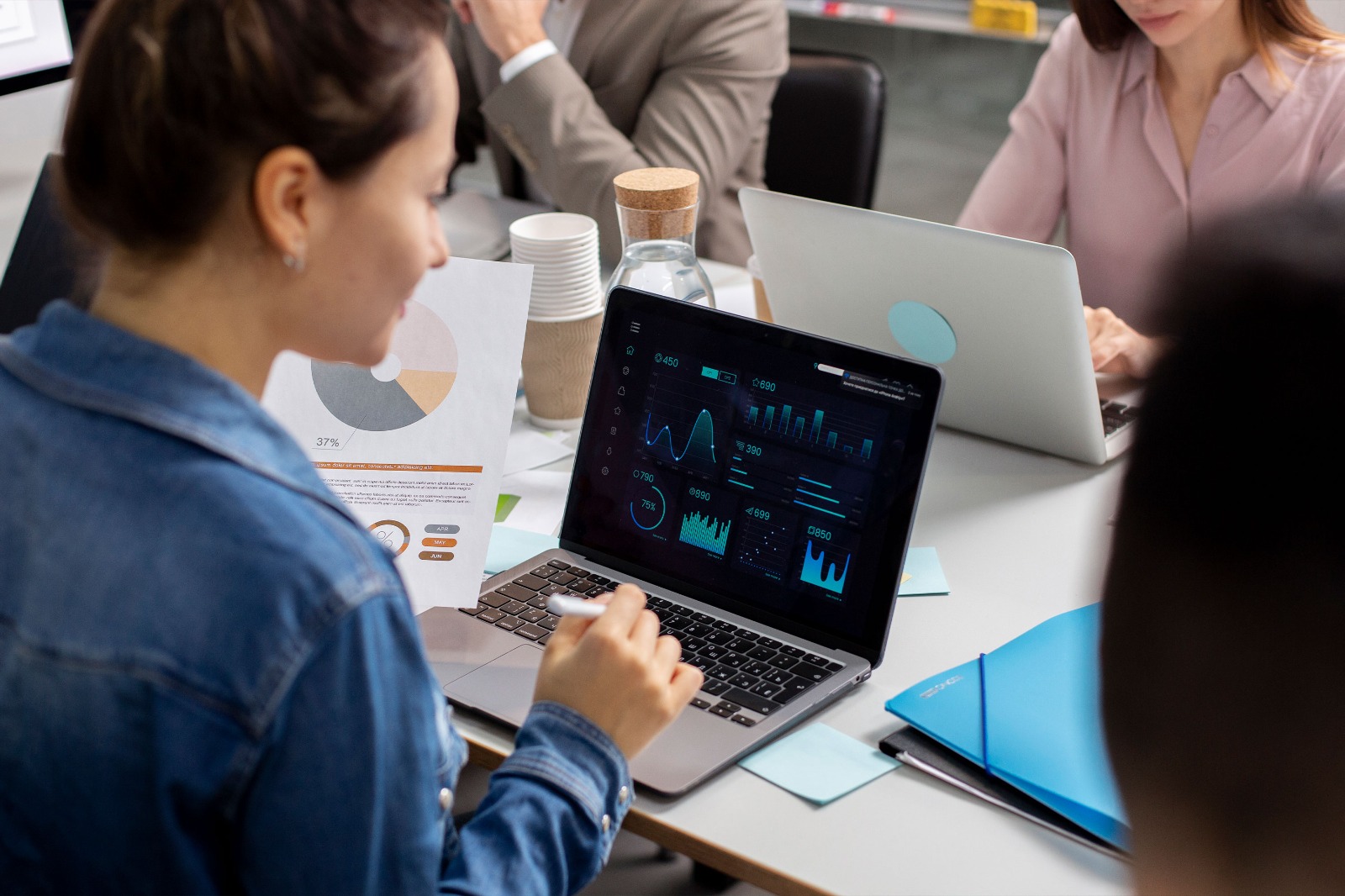 5 Key Benefits of Learning Data Science Through On-the-Job Training